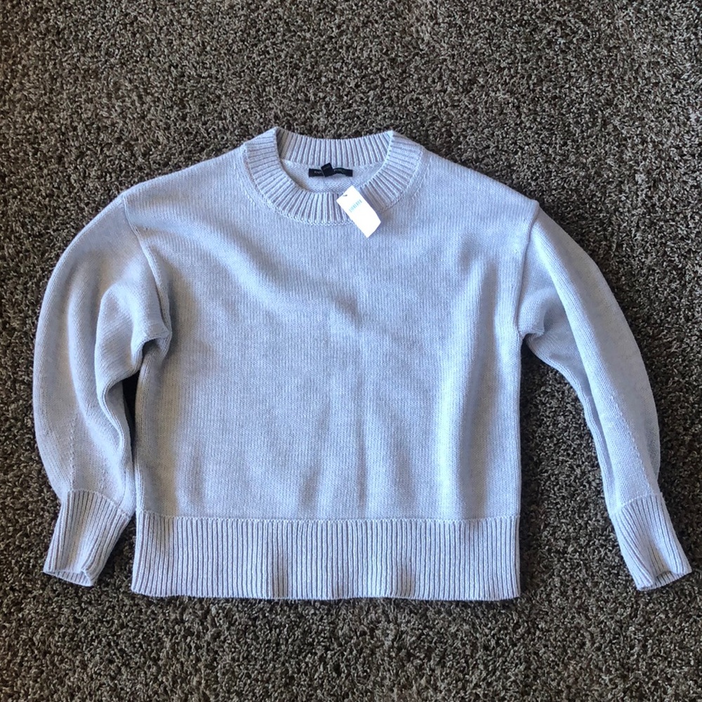 Banana Republic factory sweater in light gray size S